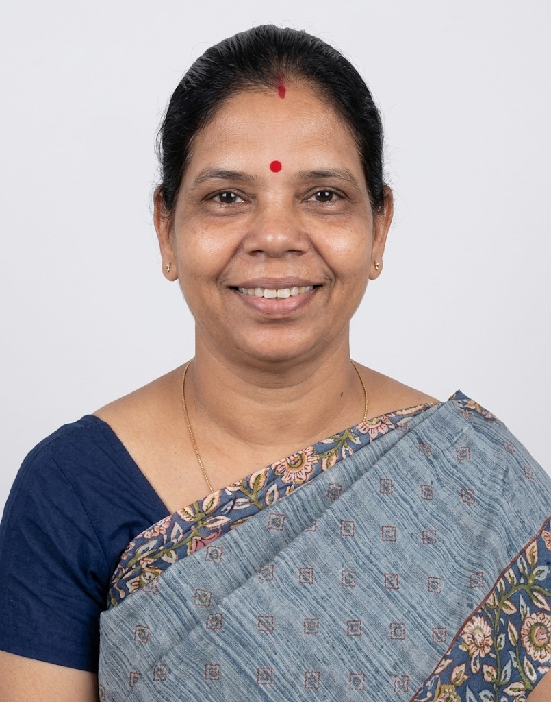 Tandra adhikare - Full time Baby Sitter in bhayandar in Mumbai
